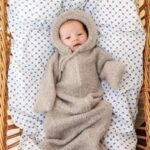 Breipatronen boek Sandnes Garn 2310 Soft Start (engels)