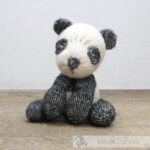 Breipakket Hardicraft - Amigurumi - MEES PANDA - Scheepjes Stone Washed