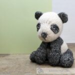 Breipakket Hardicraft - Amigurumi - MEES PANDA - Scheepjes Stone Washed