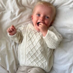 Patroon PetiteKnit - Moby Sweater Baby (engels)