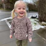 Patroon PetiteKnit - Melange Sweater Junior (engels)
