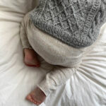 Patroon PetiteKnit - Moby Slipover Baby (engels)