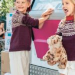 Enkel Patroon Sandnes Garn Collectie 2509 - Norwegian Icons Junior - papieruitgave
